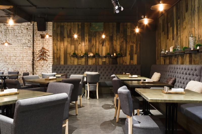 Conception d'un restaurant chic et minimaliste. Conception d'un restaurant chic et minimaliste.